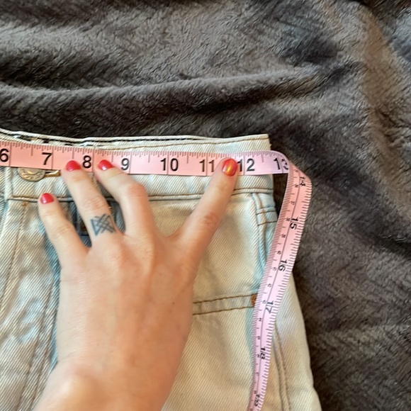 The Laundry Room denim shorts - Picture 4 of 5